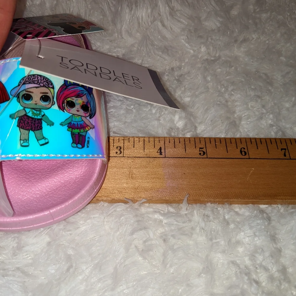 Nwts LOL surprise! Toddler girl slides/sandals - Picture 8 of 13